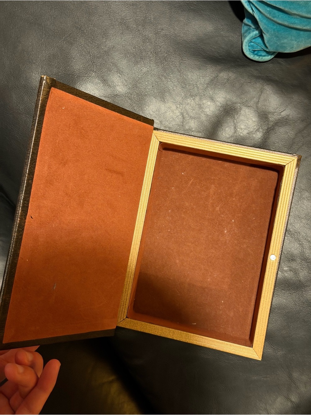 book-shaped box - Picture 3 of 4